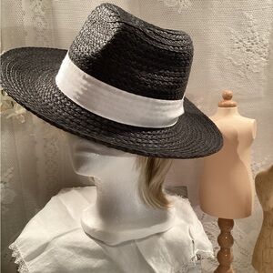 Unisex Straw Black Fedora Hat  W/ White Band